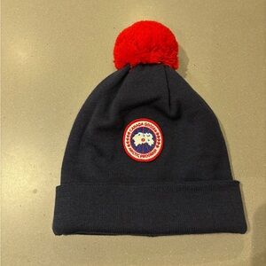 Canada Goose Kids Merino Pom Toque